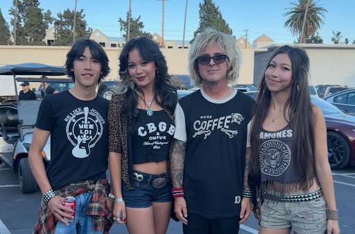 Yee Loi release their new single 'Social Suicide' - OUT NOW