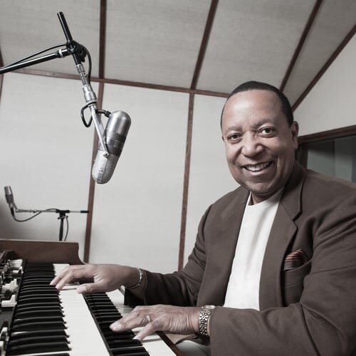 Hammond Organ Master Vel Lewis Teams With Acclaimed Saxophonist Marion Meadows for "Smoovee"