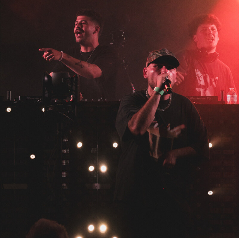 Single out now: Hyalyte x Prinsezy x Grizmo "London Sisters"