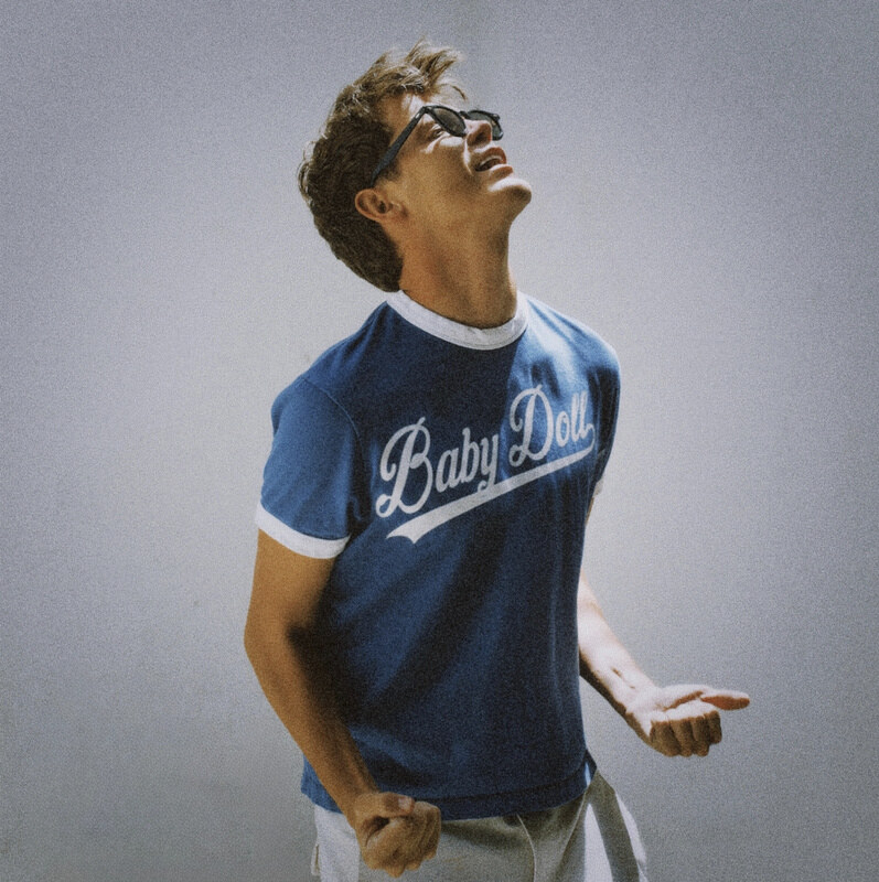 Jamie Miller unveils his brand new single, “Babydoll,” out now