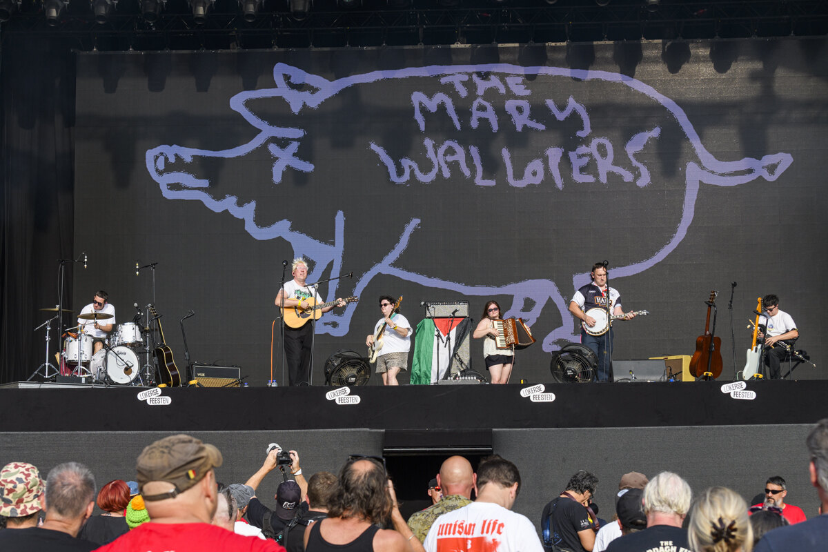 The Mary Wallopers