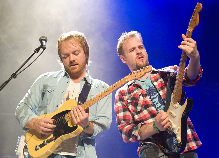 The Ultimate Eagles @ Back to the Roots Fest