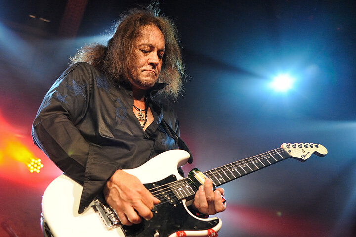 Jake E Lee's Red Dragon Cartel @ Maastricht