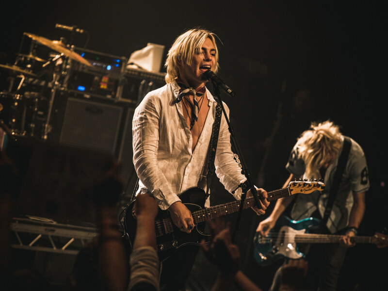 R5: SometimeLast Night tour @ Stadsschouwburg Antwerpen