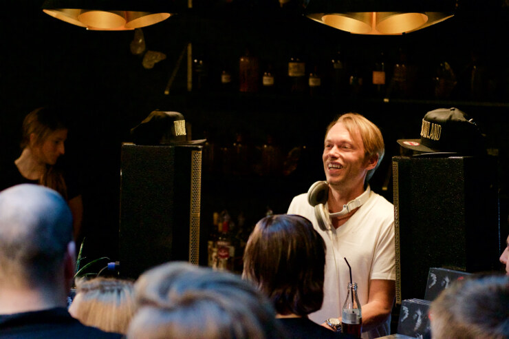 Regi Albumlancering @ Boutique Tomorrowland Antwerpen