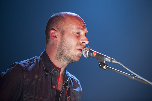 Tom Vanstiphout CD voorstelling "Playing guitar helps" @ Arenbergschouwburg