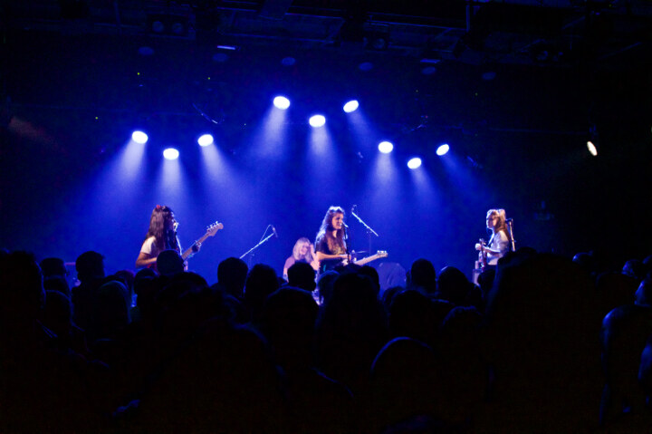 Hinds @ ancienne Belgique Club