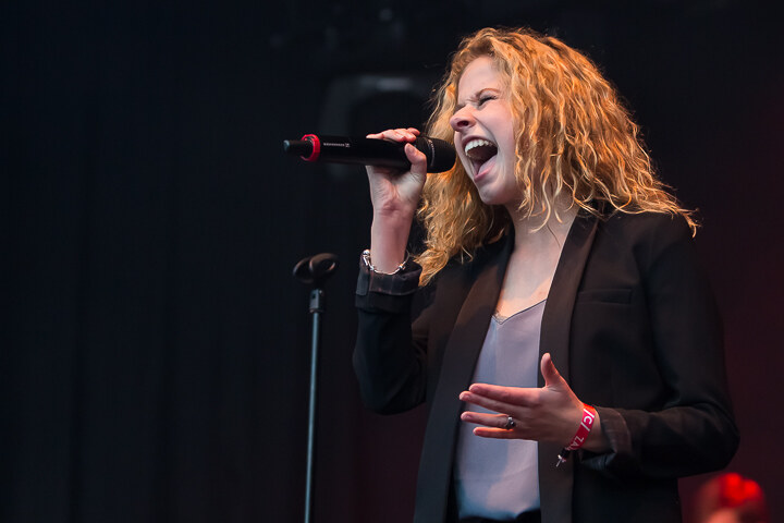 Laura Tesoro @ Genk on stage