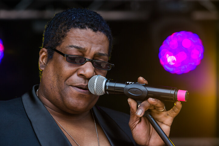 Sydney Youngblood @ Nostalgie Beach Festival