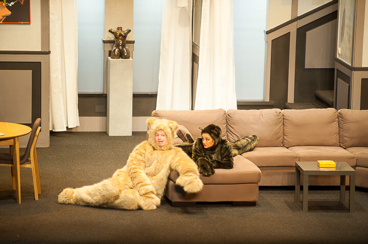 Zij heeft een kat en ik nen hond @ echt Antwaarps teater