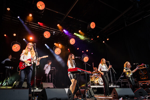 Beatles by Girls @ Korenmarkt Gent