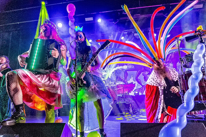 Trollfest @ Trix