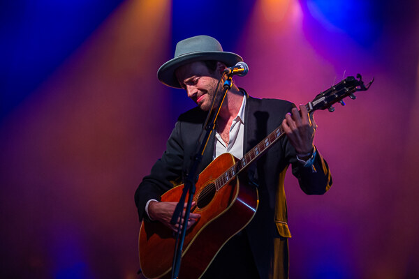 Finn Andrews @ Dranouter