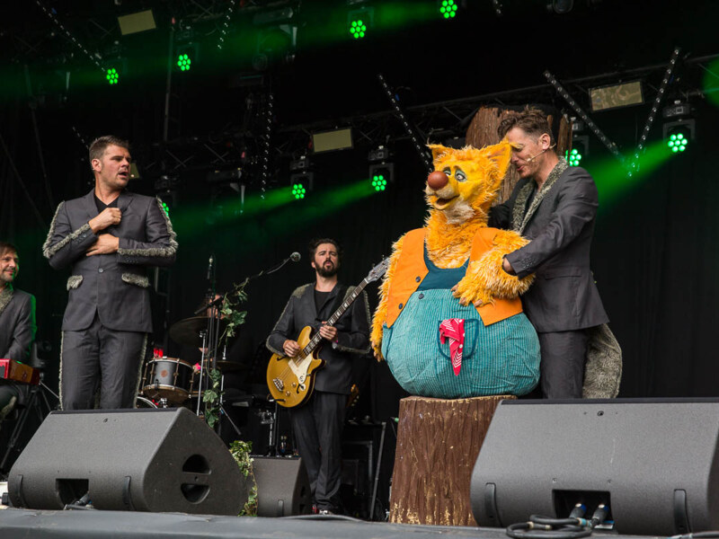 Meneer beer en de woeste wolven @ Linkerwoofer 2019