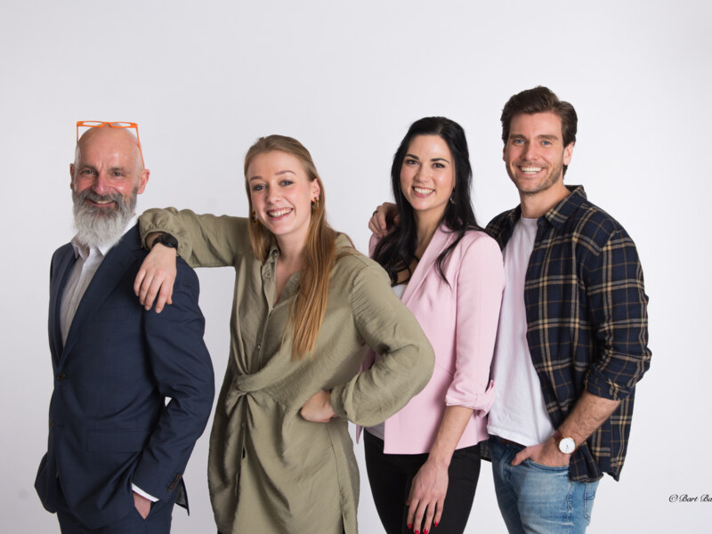 Restaurant 'First Dates' @ VRT