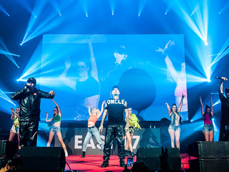 East 17 @ I love the 90's