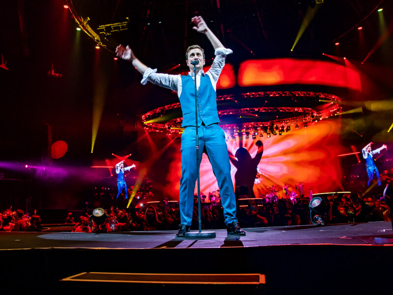 Niels Destadsbader - Sterker @ Sportpaleis