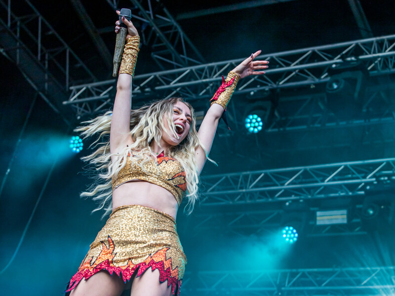 Camille @ Sint-Baafsplein - Gentse Feesten