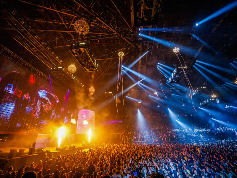 Dimitri Vegas & Like Mike Live in Sportpaleis