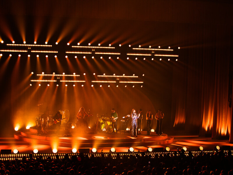 Clara Luciani - Respire Encore Tour @ Zénith de Lille