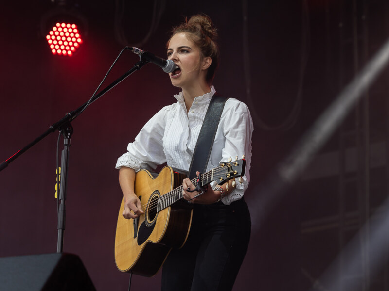 Emmy D'Arc @ Nostalgie Beach Festival 2023 Dag 1