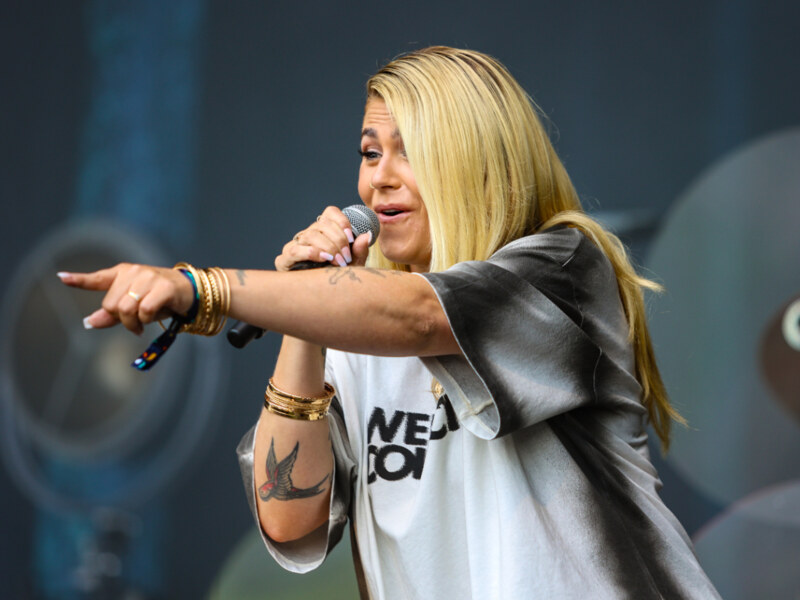 Roxeanne Hazes @ Parkfeest Oosterhout