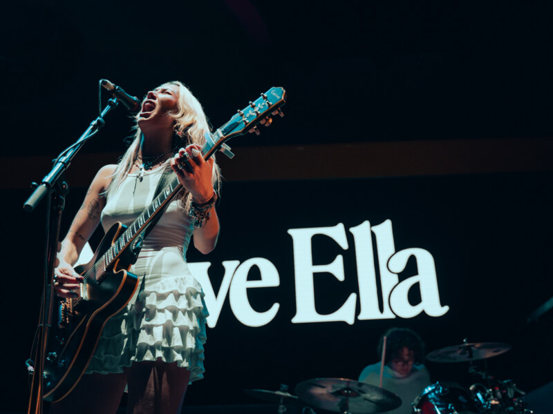 Nieve Ella @ Vorst Nationaal