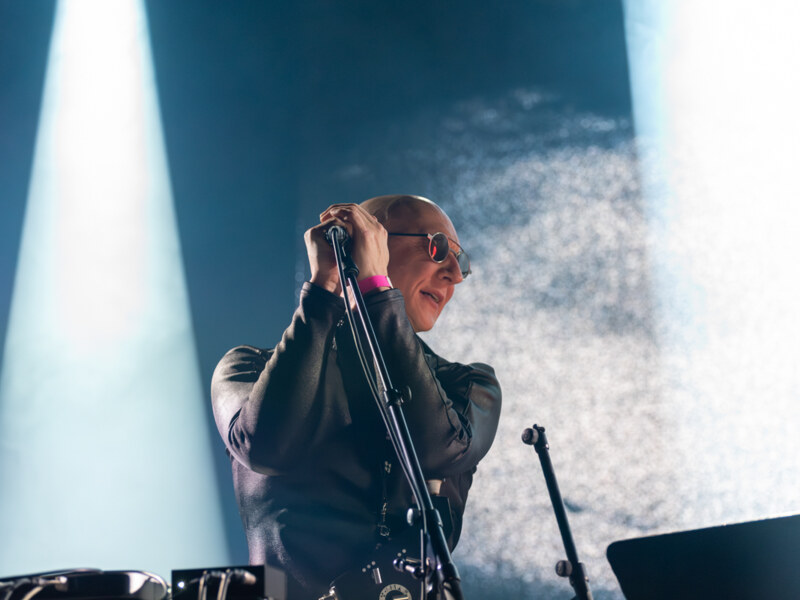 Neon electronics @ Vooruit