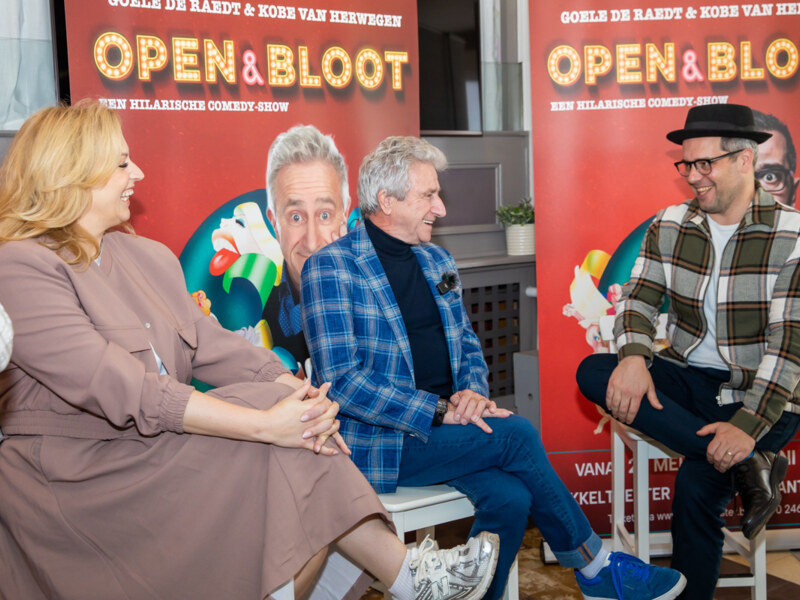 Presscall Open & Bloot @ Minerva Café