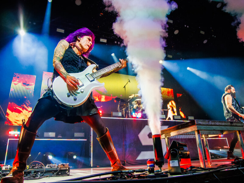 Skillet In concert