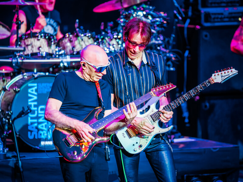 Satchvai Band Ft. Joe Satriani & Steve Vai