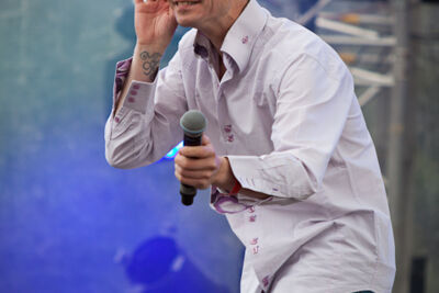 Sam gooris @ Pennenzakkenrock editie 2013, picture 1, photographed by Carine Wouters - FrontView Magazine