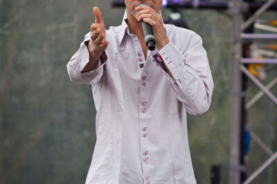 Sam gooris @ Pennenzakkenrock editie 2013, picture 15, photographed by Carine Wouters - FrontView Magazine