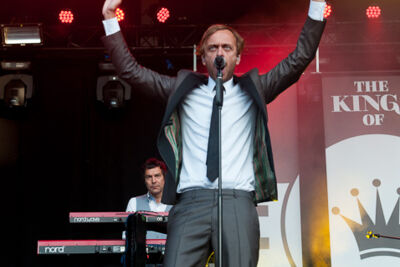Kings of pop - Kanaalfeesten @ Willebroek, picture 16, photographed by FrontView Magazine