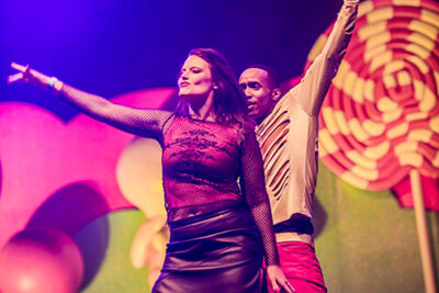Q-Music De Foute Party 2013: podia, picture 28, photographed by Jonas Wallecan - FrontView Magazine