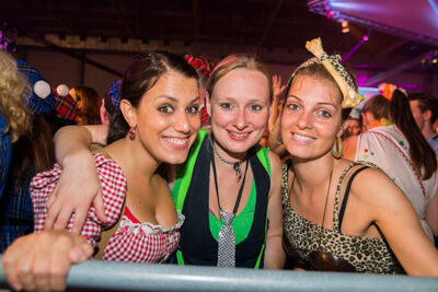 Q-Music De Foute Party 2013 : sfeer, picture 10, photographed by Jonas Wallecan - FrontView Magazine