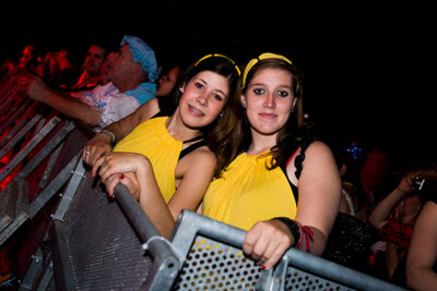 Q-Music De Foute Party 2013 : sfeer, picture 28, photographed by Jonas Wallecan - FrontView Magazine