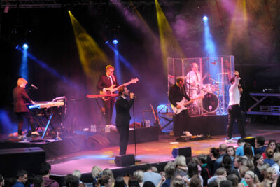 Cookies & Cream @ Openluchttheater Rivierenhof, picture 4, photographed by Youri Vanlommel - FrontView Magazine