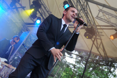 Cookies & Cream @ Openluchttheater Rivierenhof, picture 32, photographed by Youri Vanlommel - FrontView Magazine