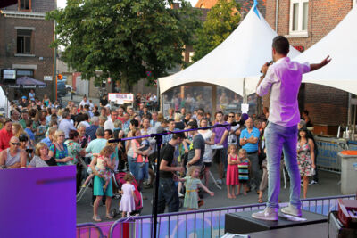 Maarten Cox @ Vlaanderen Zingt in Maasmechelen, picture 13, photographed by Heidi Elen - FrontView Magazine