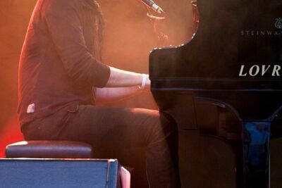 Rufus Wainwright @ Openluchttheater Rivierenhof, picture 4, photographed by Marc Verdonck - FrontView Magazine