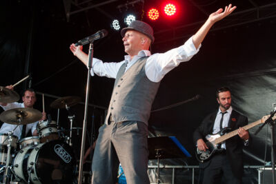 Wim Leys @ Vlaanderen Zingt Averbode, picture 35, photographed by James Van Roosbroeck - FrontView Magazine