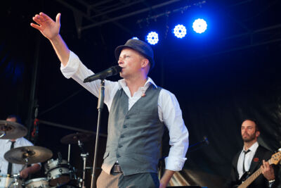 Wim Leys @ Vlaanderen Zingt Averbode, picture 49, photographed by James Van Roosbroeck - FrontView Magazine