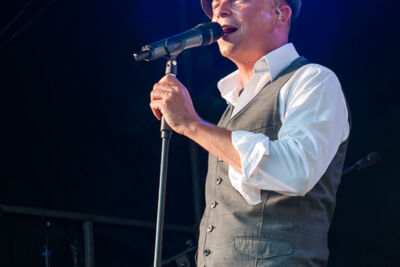 Wim Leys @ Vlaanderen Zingt Averbode, picture 50, photographed by James Van Roosbroeck - FrontView Magazine