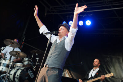 Wim Leys @ Vlaanderen Zingt Averbode, picture 54, photographed by James Van Roosbroeck - FrontView Magazine