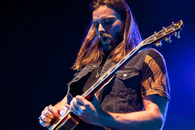 Bush @ Effenaar, picture 15, photographed by Dorien Goetschalckx - FrontView Magazine