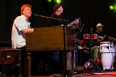 Steve Winwood @ OLT Rivierenhof, picture 19, photographed by Edwin Houdevelt - FrontView Magazine