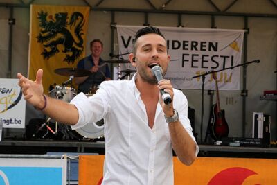 Maarten Cox @ Vlaanderen Zingt in Bilzen, picture 9, photographed by Heidi Elen - FrontView Magazine