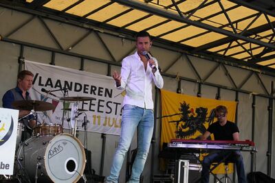 Maarten Cox @ Vlaanderen Zingt in Bilzen, picture 12, photographed by Heidi Elen - FrontView Magazine