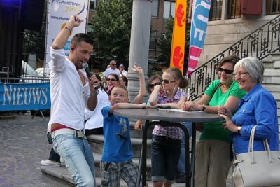 Maarten Cox @ Vlaanderen Zingt in Bilzen, picture 24, photographed by Heidi Elen - FrontView Magazine